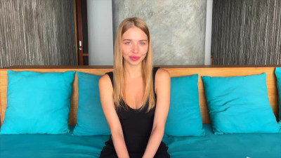 Slut Californiababe is cheating her husband even at psychotherapy session