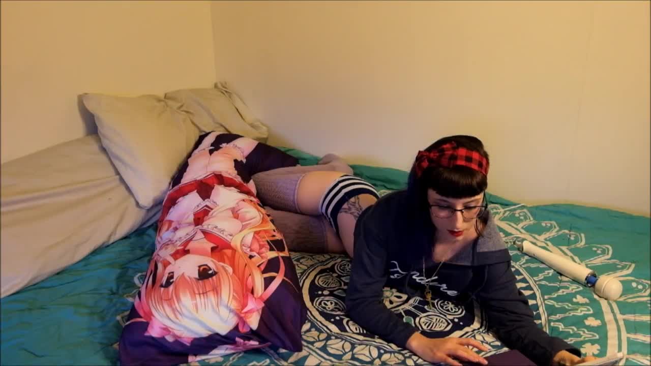 Watch Humping My Body Pillow While Watching Hentai Short Sex Videos - Duration: 11:03 | ePornNEW.