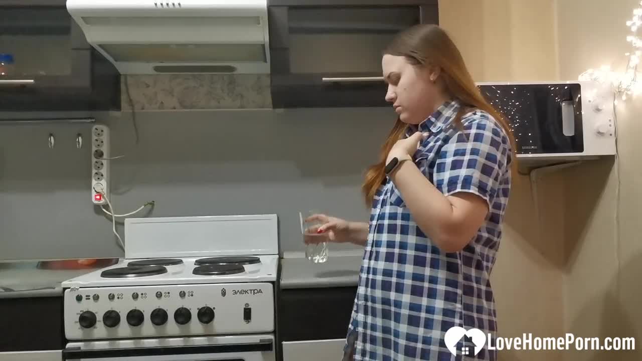 Watch Horny babe masturbating in the kitchen for you Short Sex Videos - Duration: 13:20 | ePornNEW.