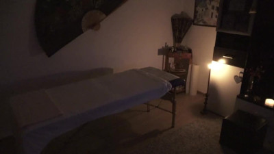 Masseur films his clients while he fucks them