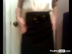 Laura Strip Tease