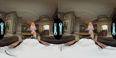 WETVR Busty MILF Teaches Sex Therapy in VR