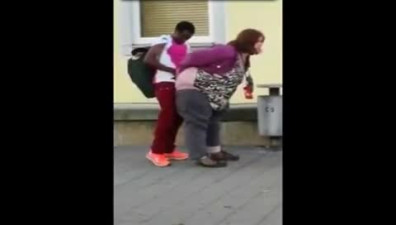Live Mating Ritual of the Land Walrus