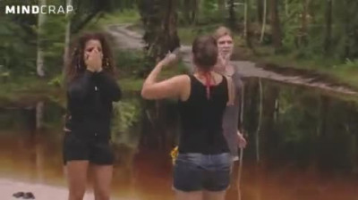 Dutch Woman Freaks After Anaconda Bites Her