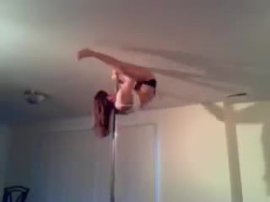 Amazing Stripper Does Splits on A Ceiling
