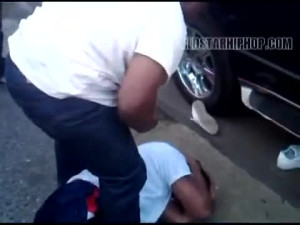 Teens Beat & Rob Grown Man, No One Helps