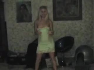 Perfect Cheerleader Nailed On Stolen Sex Tape