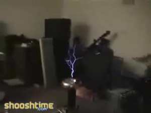How To Play Guitar Via A Tesla Coil