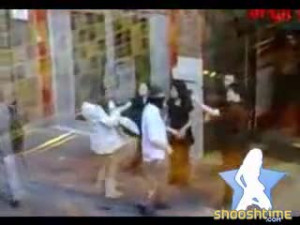 Couple Gets Owned By Chinese Food Workers