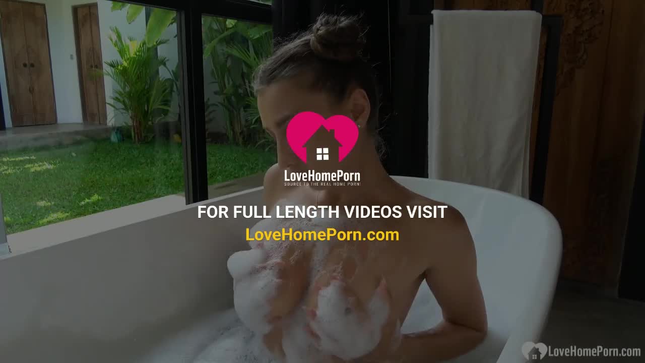 Watch Big ass babe fucked in her bathtub Short Sex Videos - Duration: 10:22 | ePornNEW.