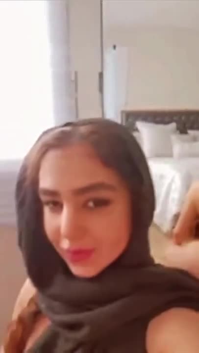 Watch My sexy hijabi dance Short Sex Videos - Duration: 00:28 | ePornNEW.