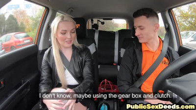 Real driving student uses wrong shift