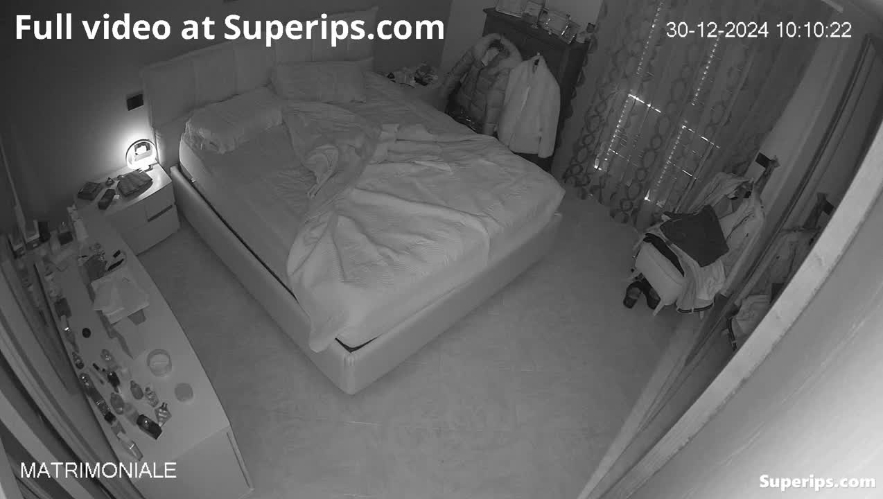 Watch IPCAM – Italian woman is masturbated to orgasm Short Sex Videos - Duration: 04:57 | ePornNEW.