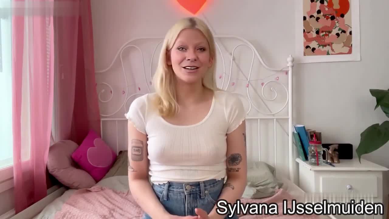 Watch Sylvana IJsselmuiden fingering her self Short Sex Videos - Duration: 04:30 | ePornNEW.