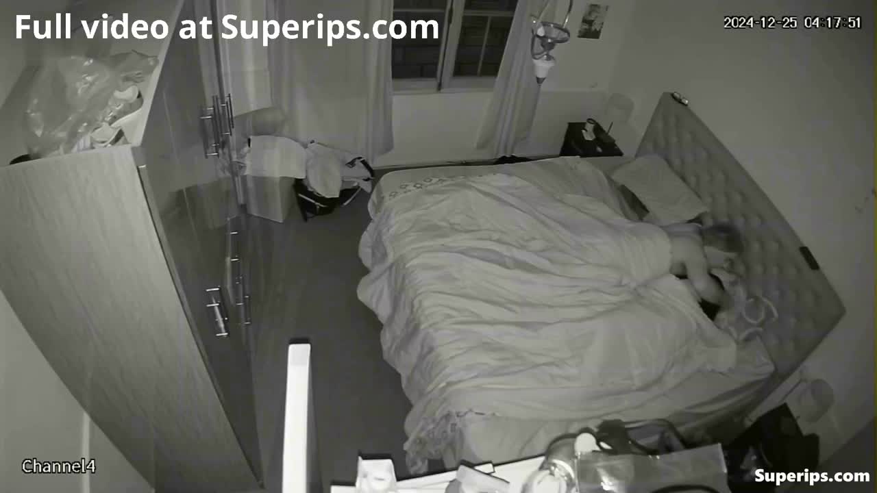 Watch IPCAM – Italian fat wife gets penetrated Short Sex Videos - Duration: 04:00 | ePornNEW.