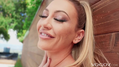 Adira Allure - Stretch My Ass