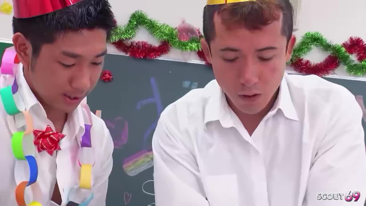Watch Petite japanese small tits Girl seduce to Double Creampie MMF 3Some by Classmate Short Sex Videos - Duration: 31:04 | ePornNEW.