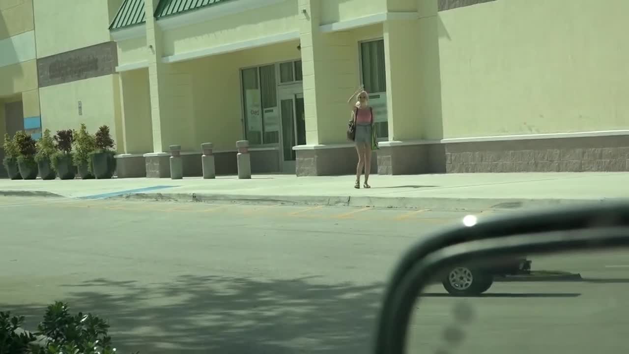Watch Little blonde gets fun in the car-Naomi Woods 00_00_05-00_41_59 Short Sex Videos - Duration: 41:49 | ePornNEW.