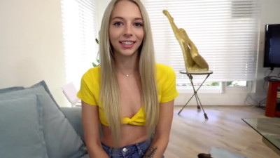 My Stepsister has a girlfriend-Lily Larimar,Morgan Rain