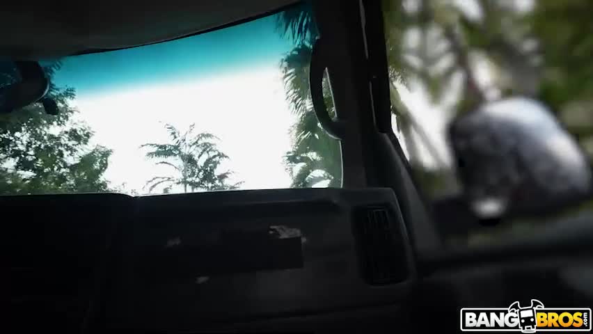 Watch BB Essie Gotback - Essies Ass Makes It Snow On The Bus Short Sex Videos - Duration: 53:20 | ePornNEW.