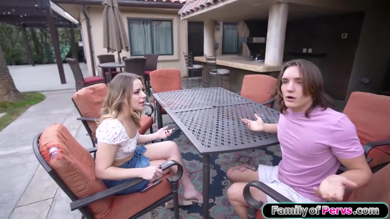 Watch Stepsister sucks off her stepbrothers big cock and is fucked Short Sex Videos - Duration: 06:11 | ePornNEW.