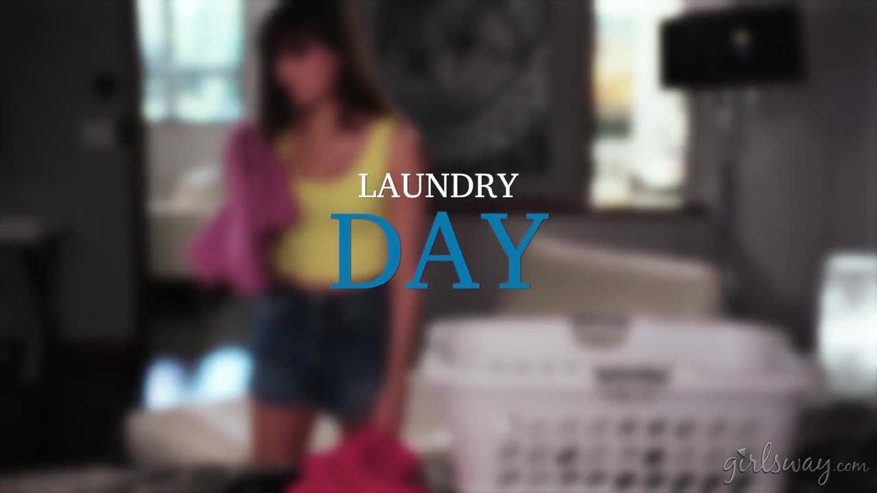 Watch Shyla Jennings & Eliza Jane -- Laundry Day Short Sex Videos - Duration: 26:47 | ePornNEW.