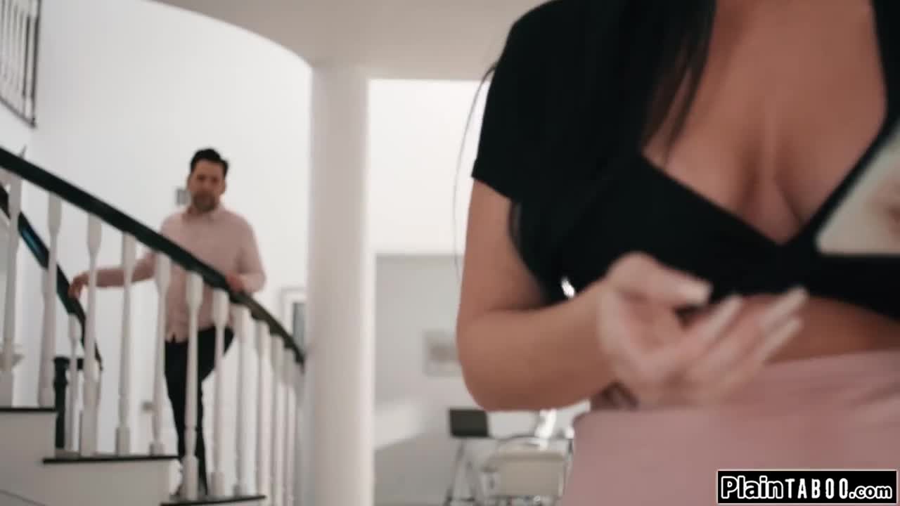 Watch I am most definitely NOT as GOOD a friend as she thinks I am Short Sex Videos - Duration: 08:10 | ePornNEW.