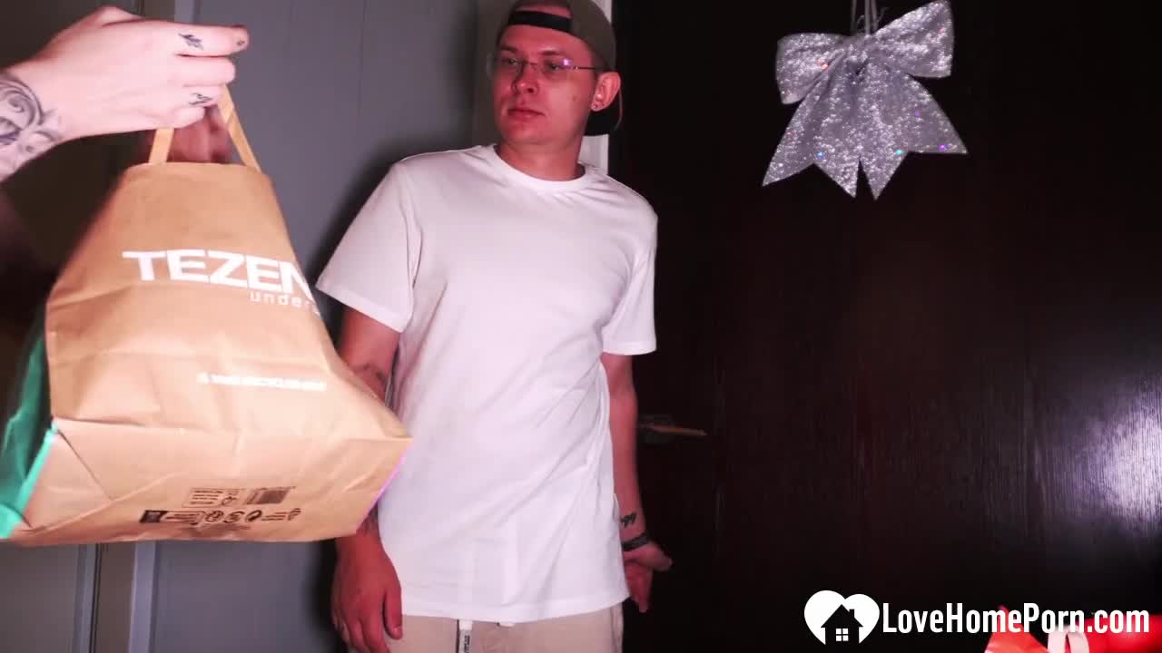 Watch He Delivers Food, I Deliver My Wet Pussy to His Cock Short Sex Videos - Duration: 03:46 | ePornNEW.