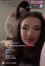 Omegle Porn Streamer girl gets fucked with strapon by sister