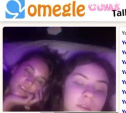 Omegle Porn Two Friends On Omegle Flash