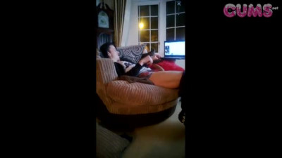 Omegle Porn Guy On Computer With Hard Cock #413290