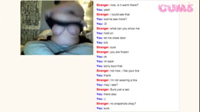 Omegle Porn 18 yrs old teen chatting and playing with herself