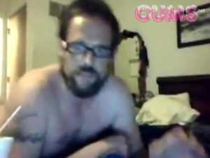 Omegle Porn Wife Plays With Toys While Hubby Watches #424373