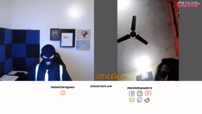 Omegle Porn Omegle LESBIANS SHOW Their Pussy #424806