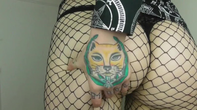 Big-Ass Tattooed Amateurs Solo Webcam Show