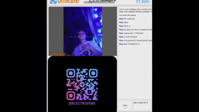 Omegle Porn Teen Omegle girl teasing