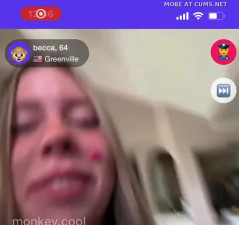 Omegle Porn Teen Teasing booty on monkey