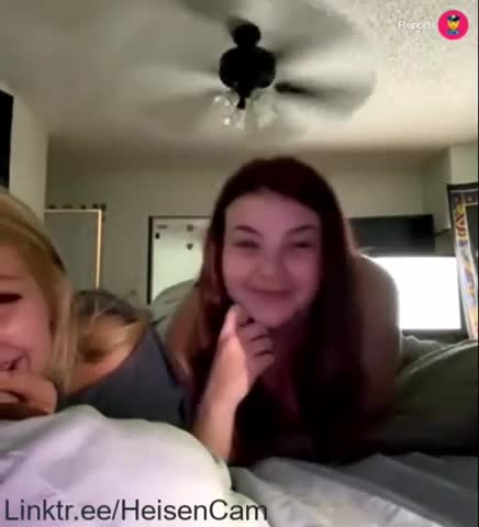 Watch Two Hot MonkeyApp Girls Flashing Short Sex Videos - Duration: 00:40 | ePornNEW.