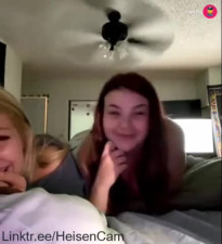 Two Hot MonkeyApp Girls Flashing