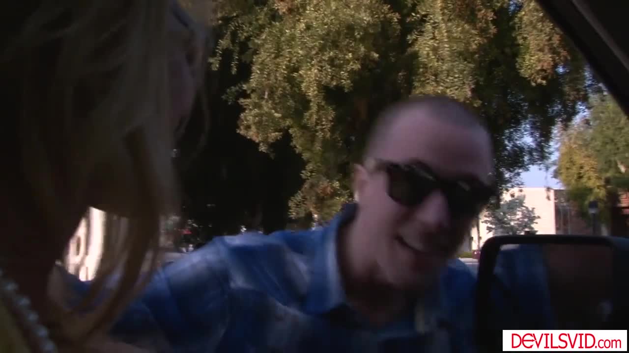 Watch Big tits blonde milf picks up a college dude to fuck her Short Sex Videos - Duration: 06:10 | ePornNEW.