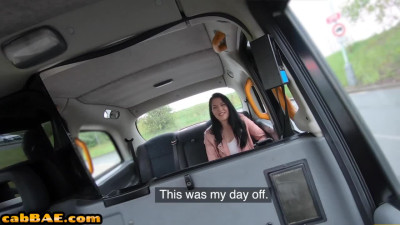Busty babe in taxi fucked and jizzed outdoor on public place