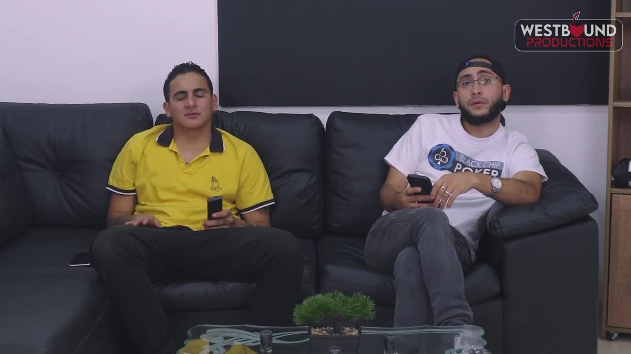 Watch Abby-Montano-Folla-Con-Dani-Clark-Soldier-Filip-al-Mismo-Tiempo Short Sex Videos - Duration: 05:55 | ePornNEW.