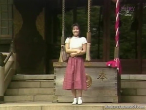 Japanese MILF masturbates in solo scene